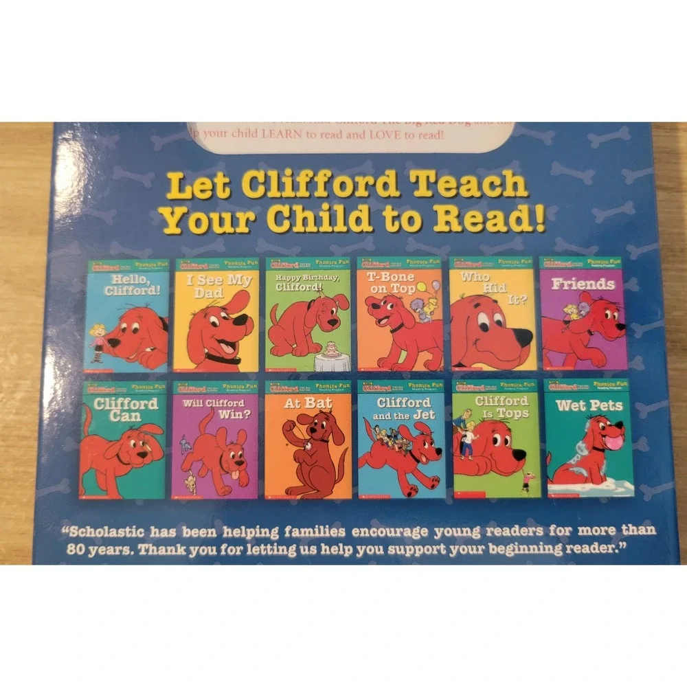 Scholastic Clifford the Big Red Dog Phonics Reading Program Pack 1 12 Book Set